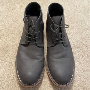 Men’s Gray Dress Boots